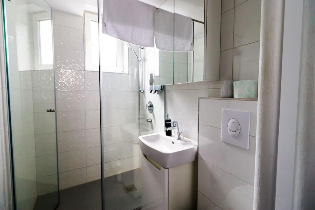 Downtown, Ideal For Longer Stays, Family Friendly - Nb73a בוקרשט