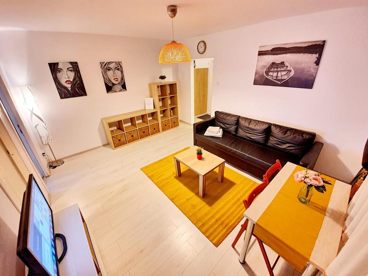 דירה Downtown, Ideal For Longer Stays, Family Friendly - Nb73a