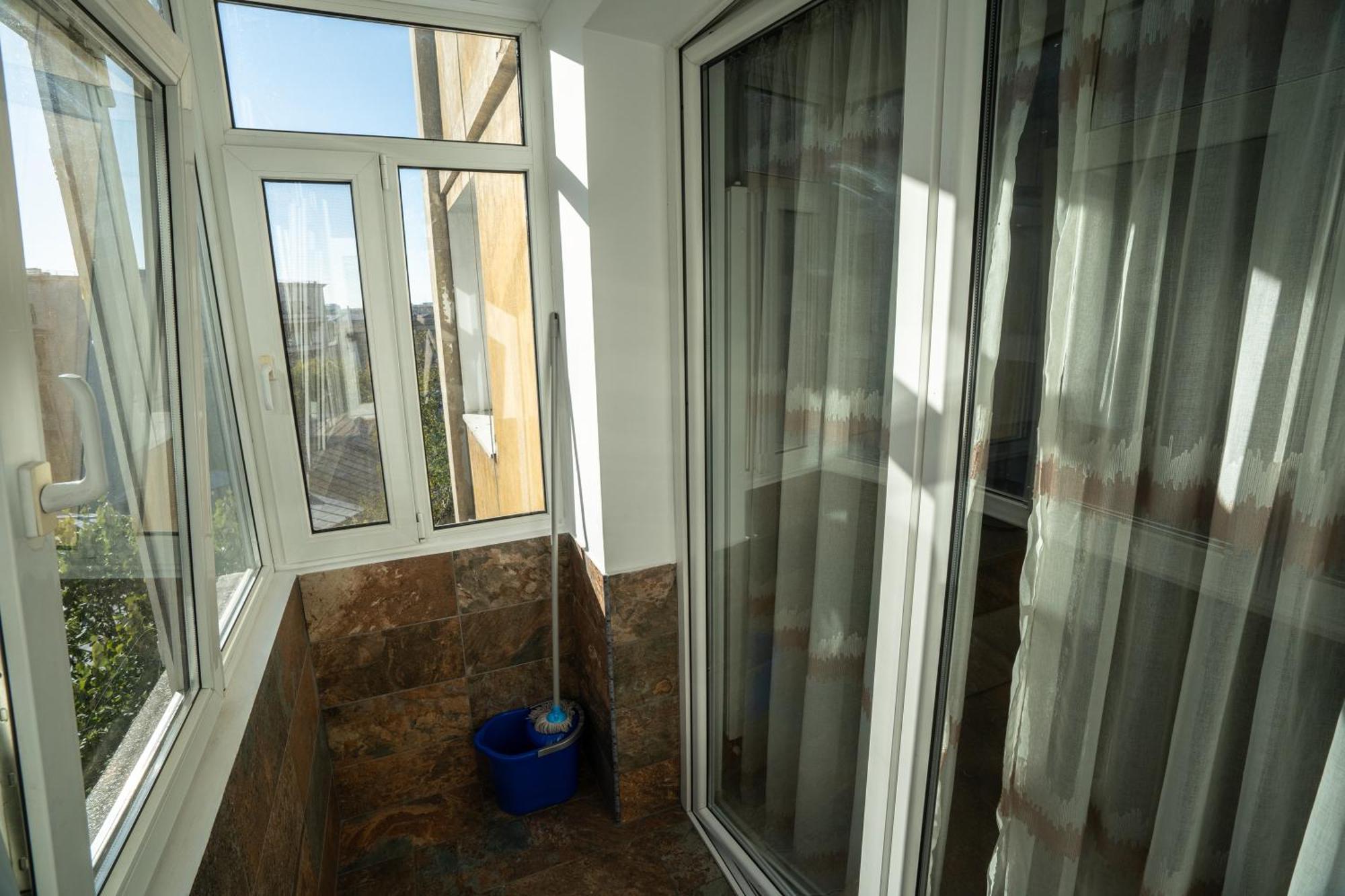 דירה Downtown, Ideal For Longer Stays, Family Friendly - Nb73a בוקרשט