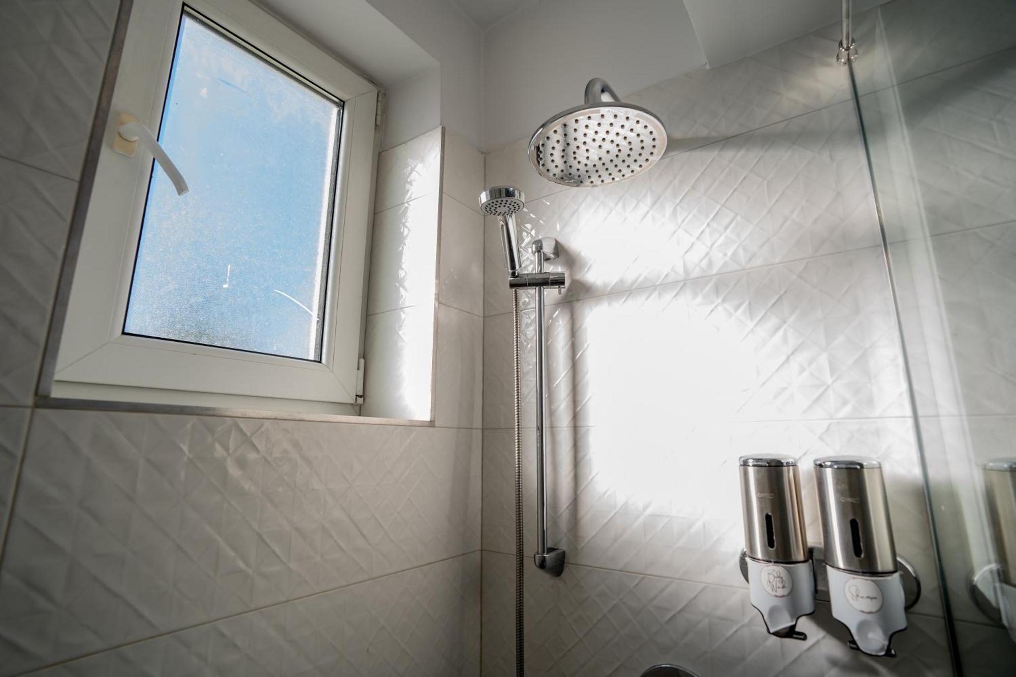 Downtown, Ideal For Longer Stays, Family Friendly - Nb73a בוקרשט