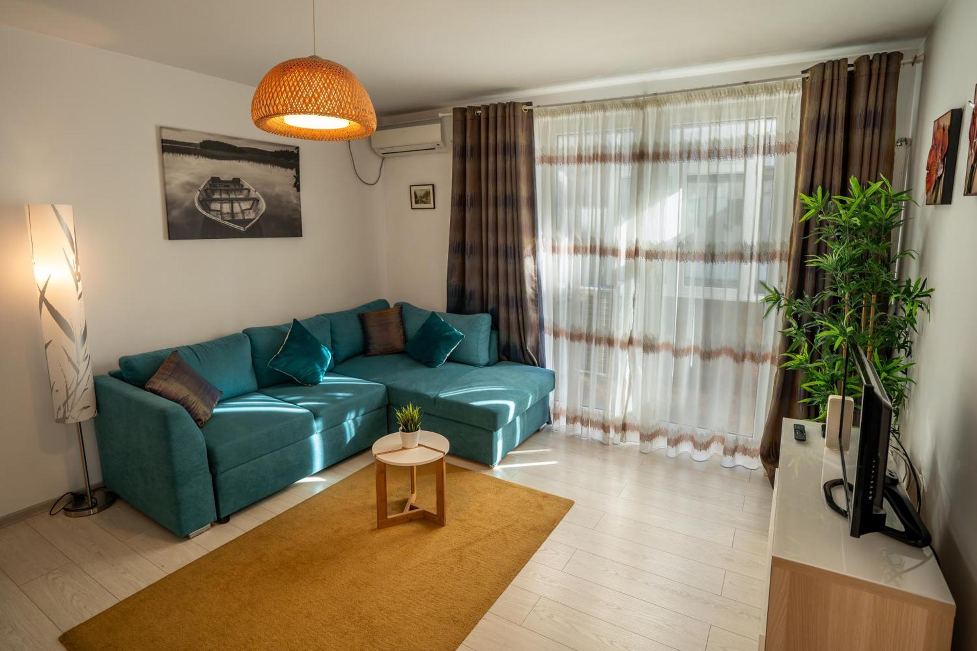 דירה Downtown, Ideal For Longer Stays, Family Friendly - Nb73a